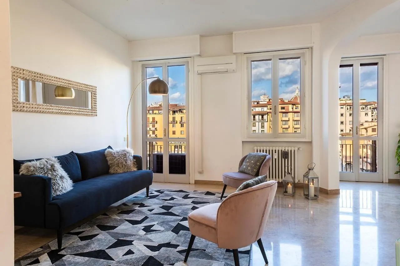 Apartments Florence - Elegant Arno View